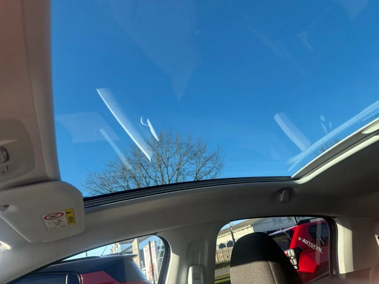 Billede 9 - Peugeot 208 1,2 VTi 82 More+