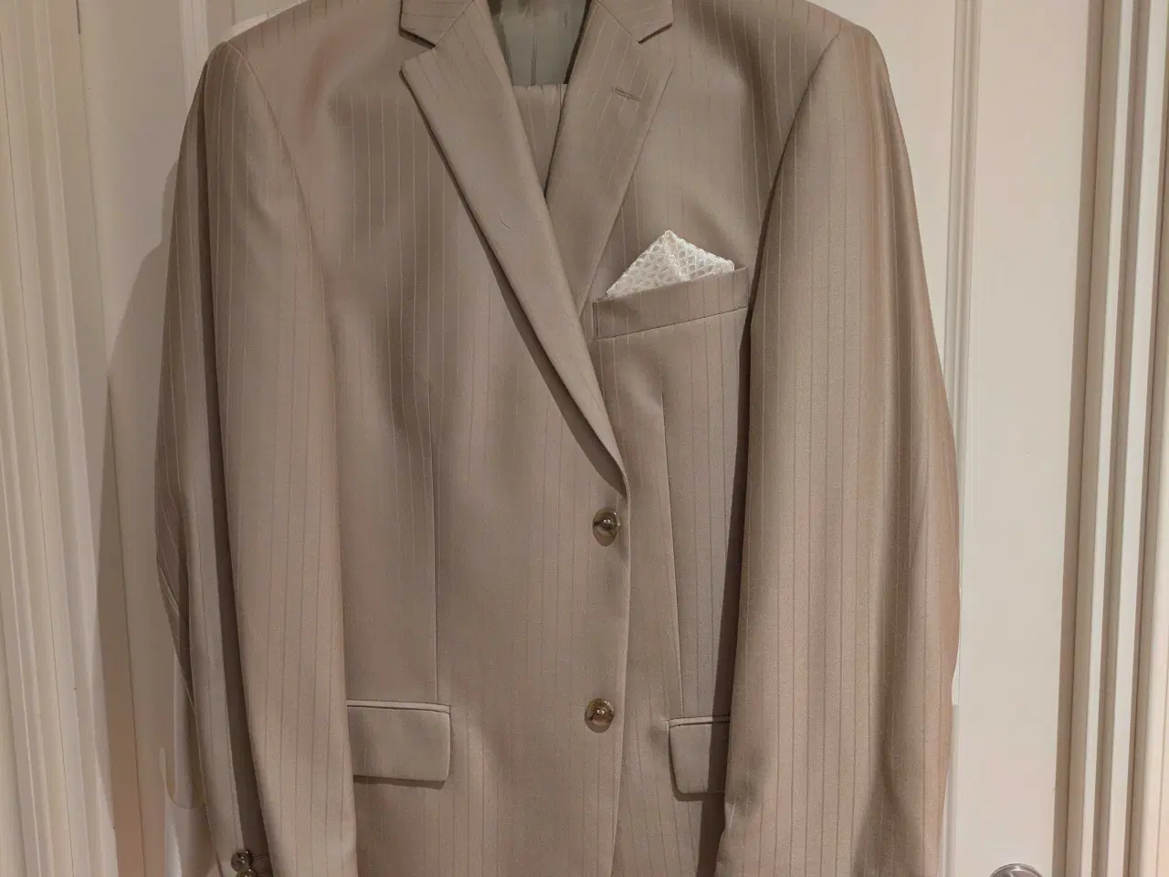 Billede 1 - Meget pænt brudgom-sæt