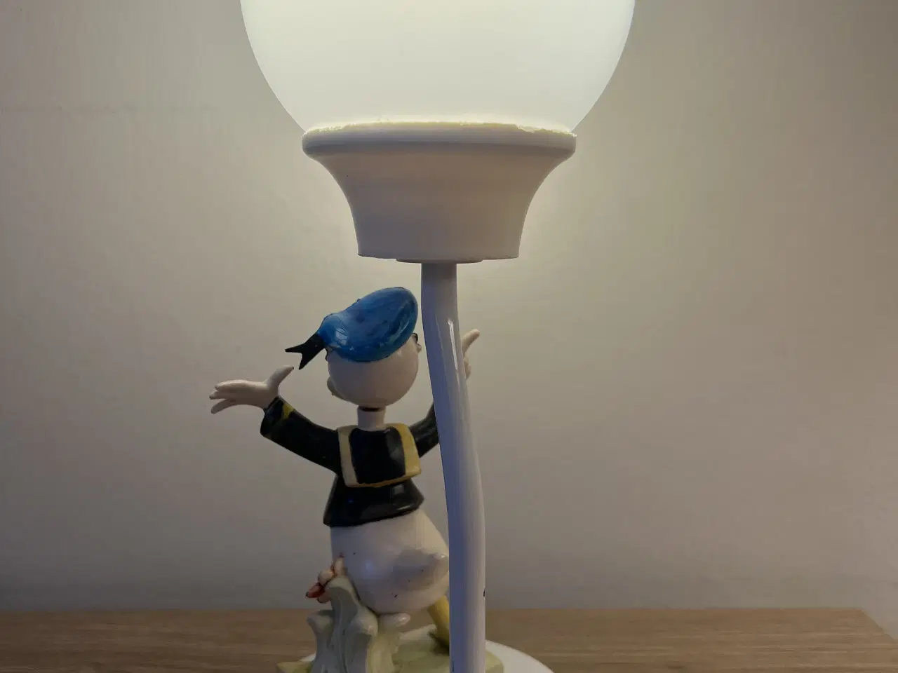 Billede 3 - Original Disney Anders And lampe fra 70’erne 