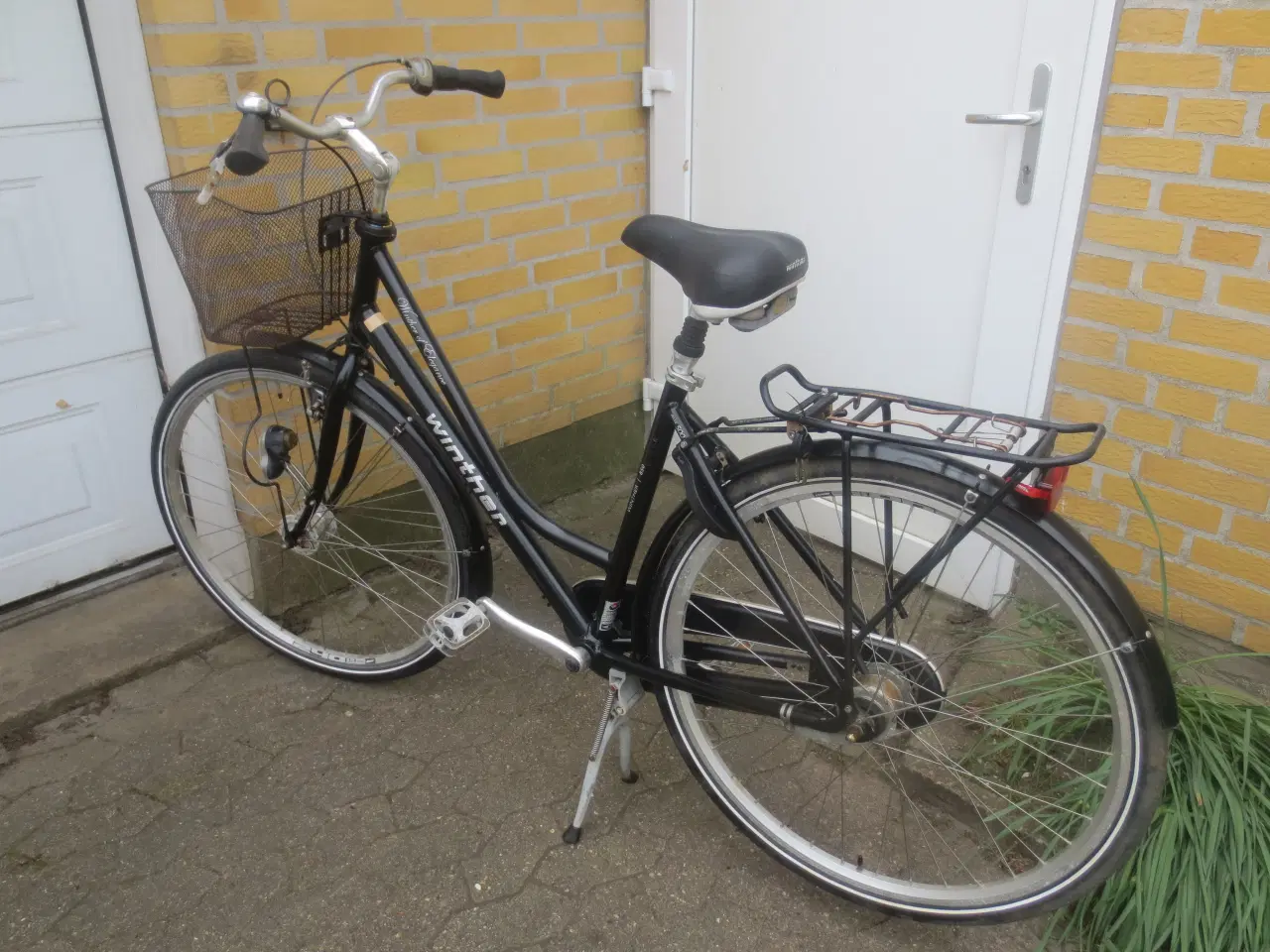 Billede 2 - 1 stk Winther Model Elegancee 28 tommer 