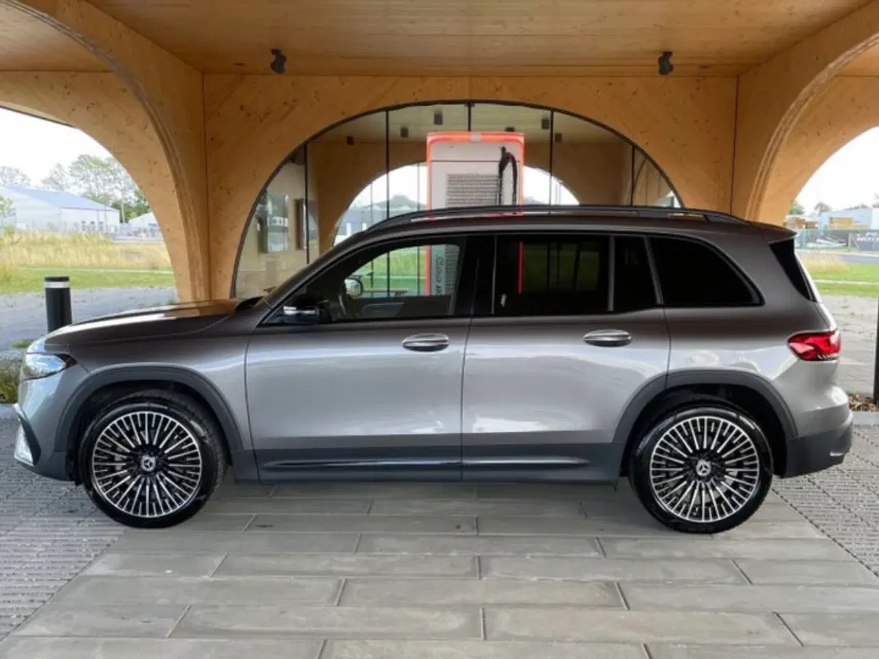 Billede 3 - Mercedes EQB250 AMG-Line