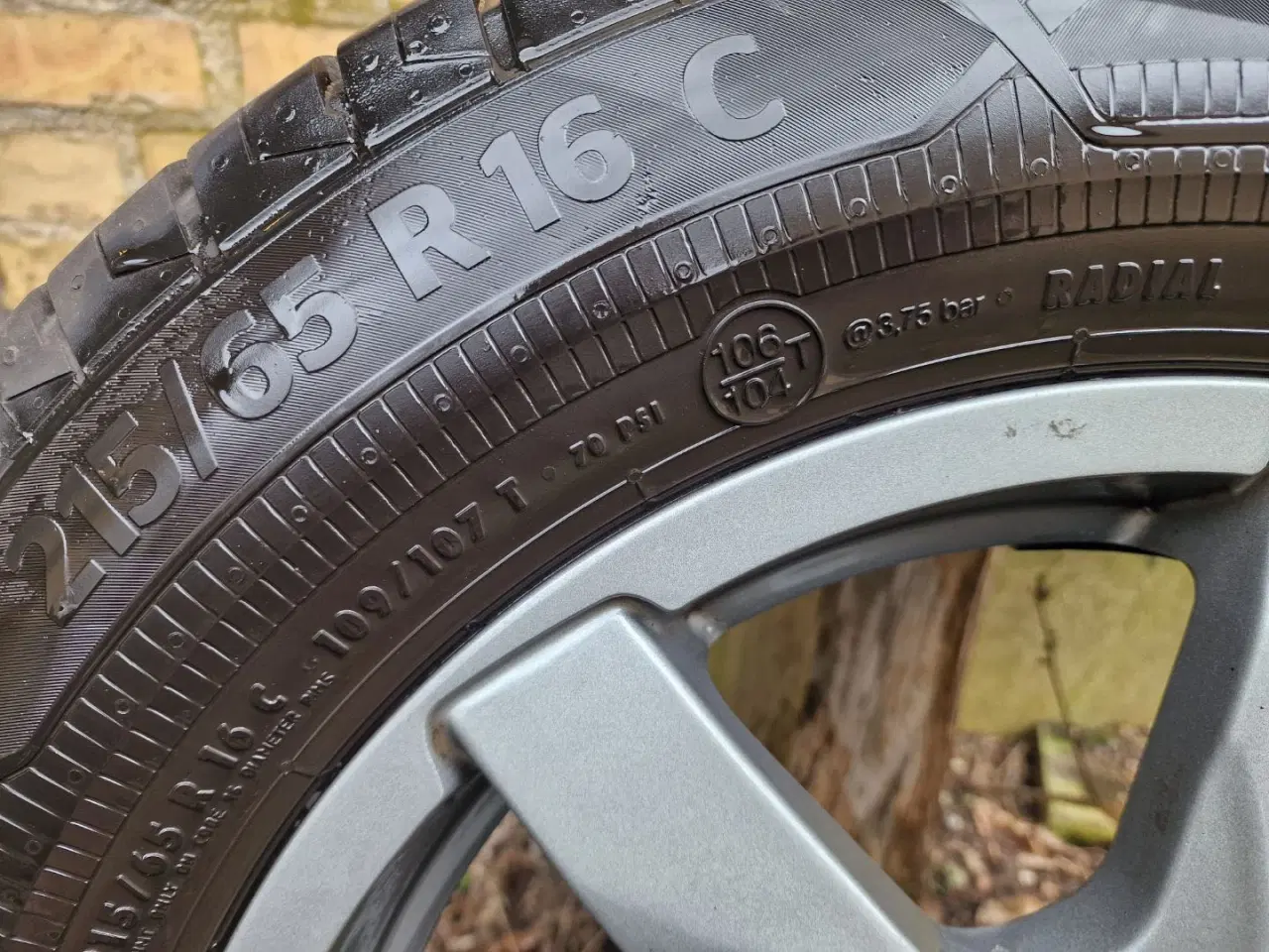 Billede 2 - Varevogn dæk på Alfælger