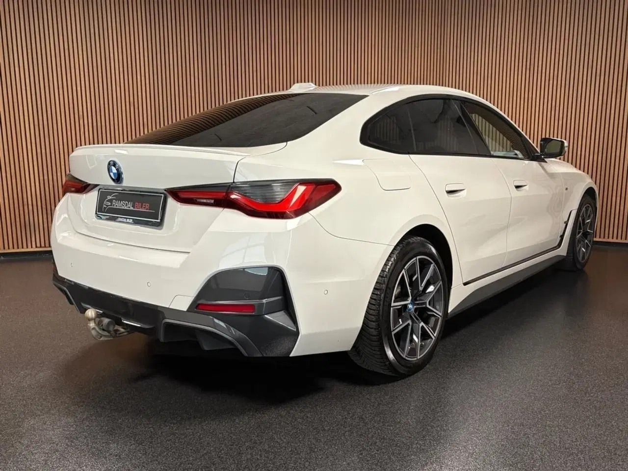 Billede 4 - BMW i4  eDrive40 Fully Charged M-Sport