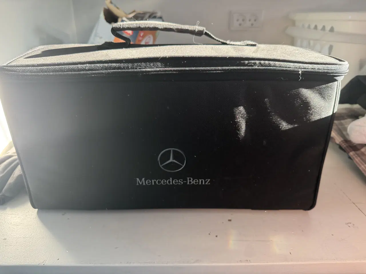 Billede 3 - Ladekabel Mercedes original med kuffert