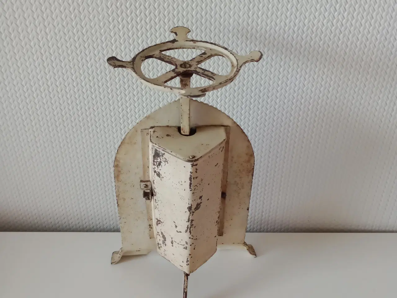 Billede 2 - Antik køkkenvægt 10 kg.