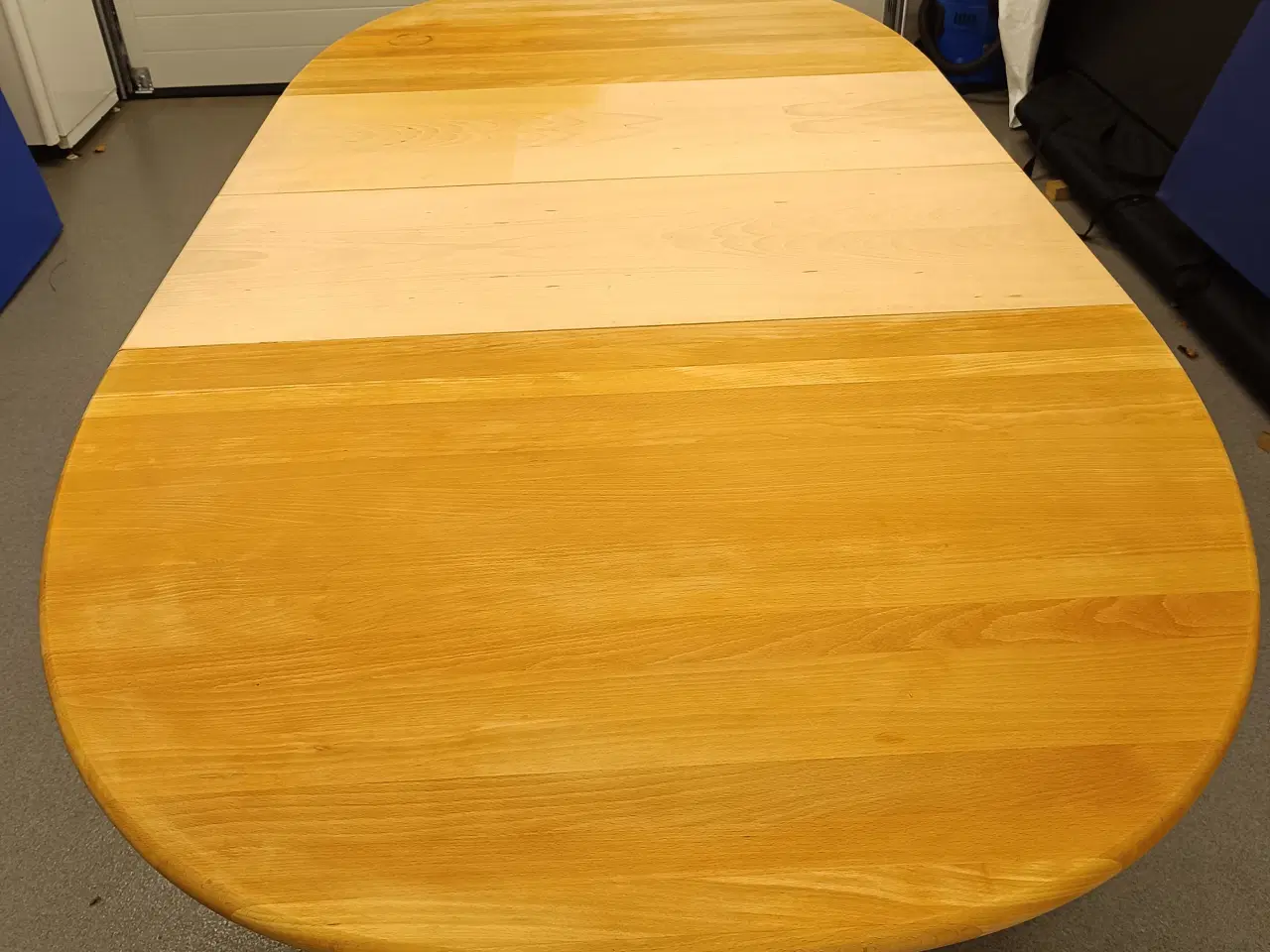 Billede 2 - Spisebord med 6 stole