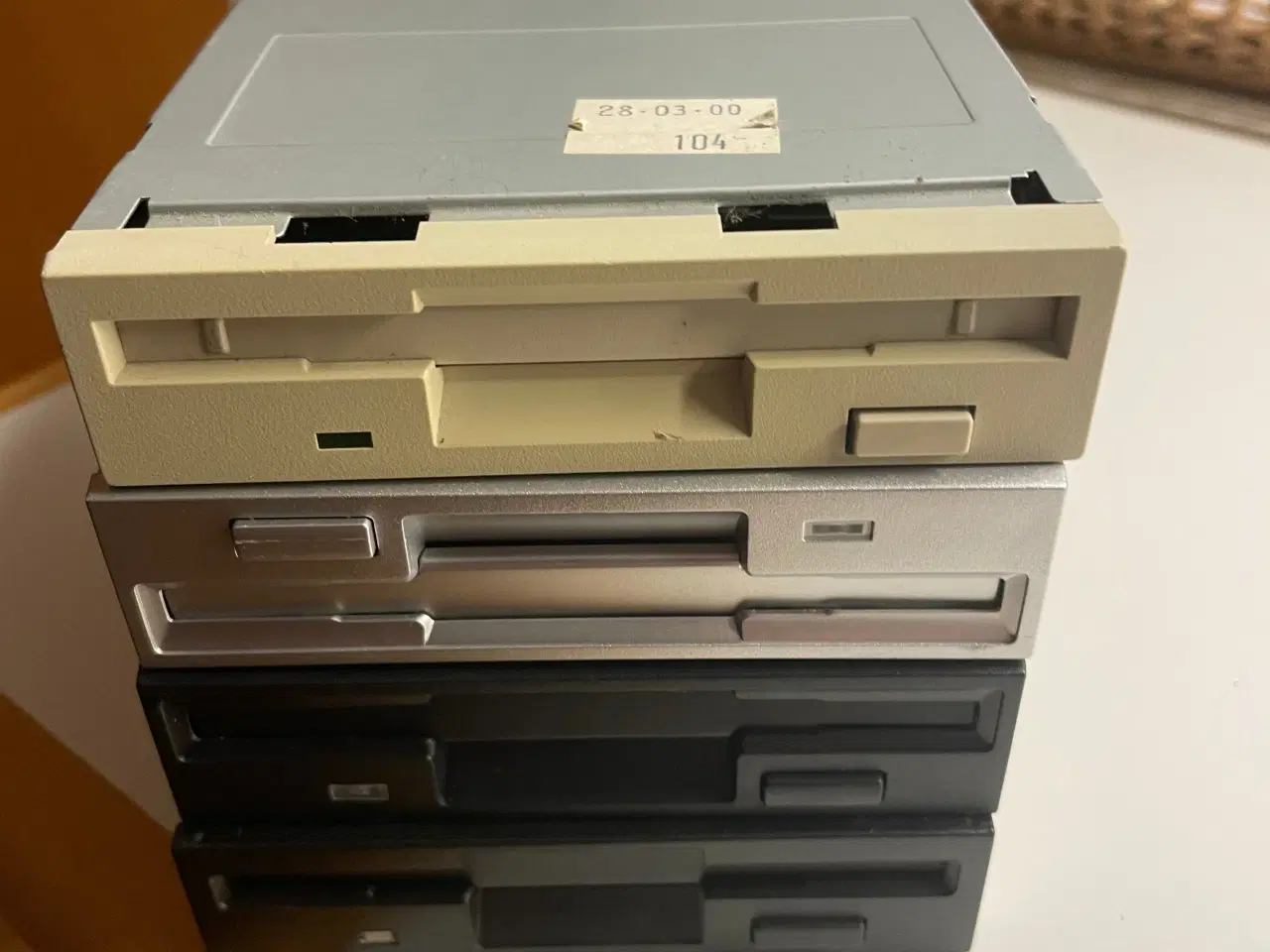 Billede 2 - 3,5" Harddiske og 3,5" diskettedrev