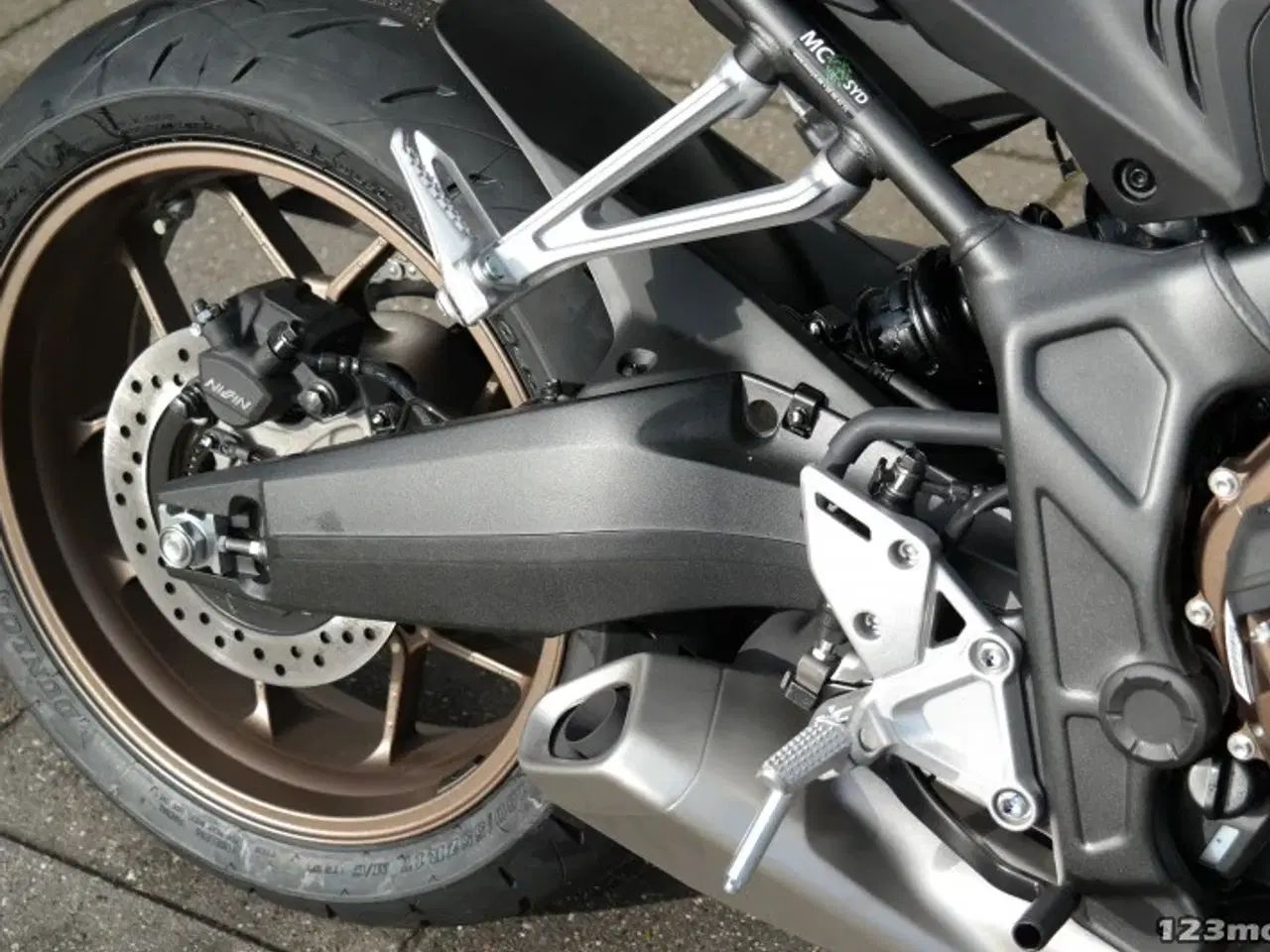 Billede 9 - Honda CB 650 R E-Clutch MC-SYD BYTTER GERNE