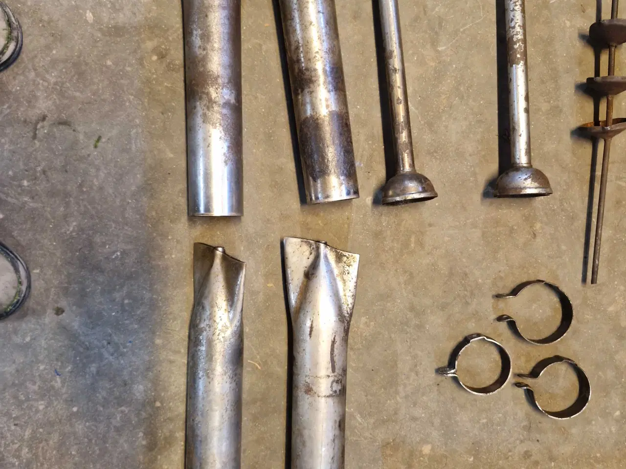 Billede 2 - Udstødnings dele til Diesella 