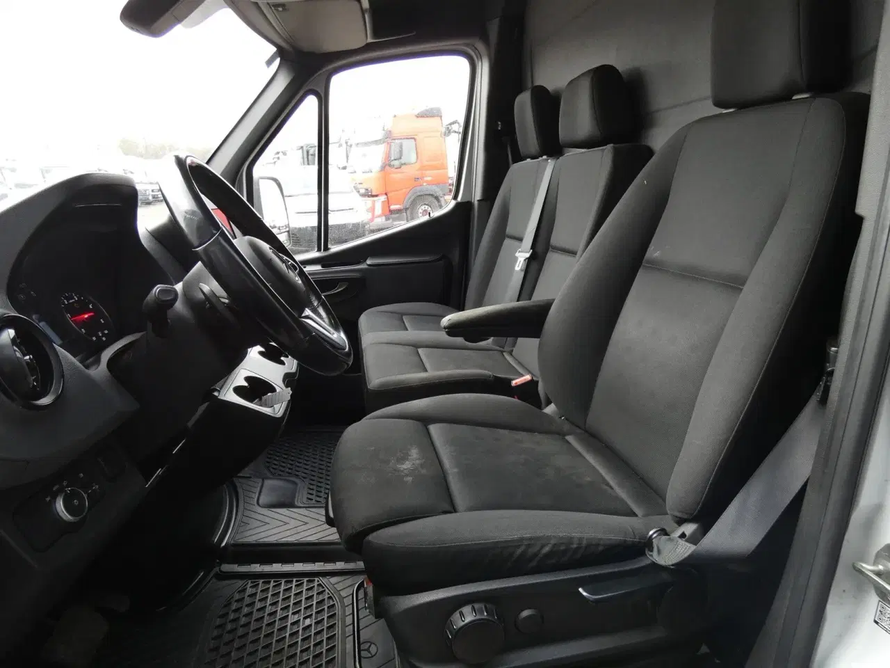 Billede 10 - Mercedes-Benz Sprinter 315 2,0 CDI A3 RWD 9G-Tronic 150HK Ladv./Chas. 9g Aut.