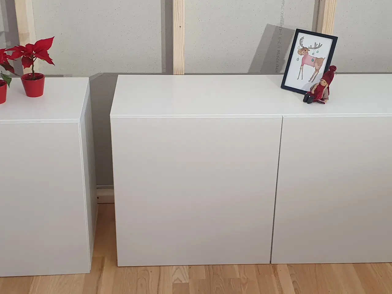 Billede 2 - Reol Ikea. 