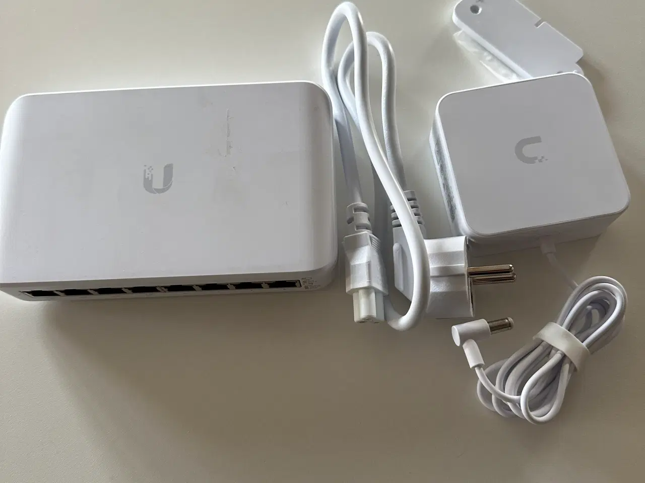 Billede 1 - UniFi Switch Lite 8 PoE