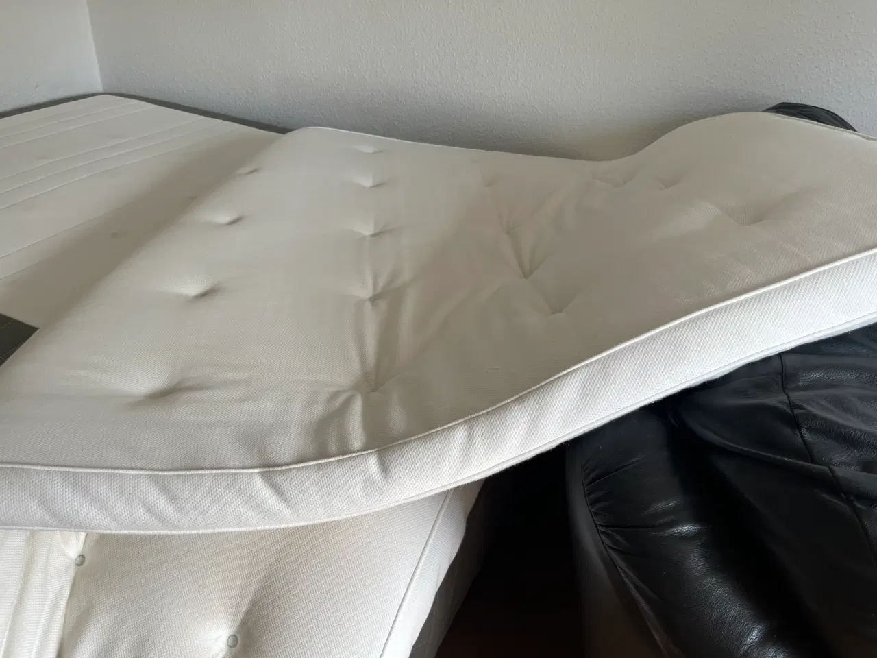 Billede 3 - Boksseng 140x200 cm.