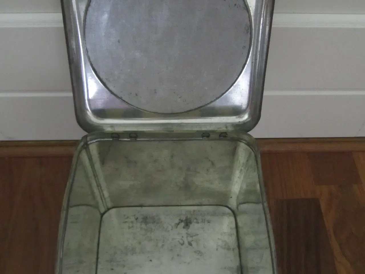 Billede 4 - VINTAGE DÅSE PAN MARGARINE.