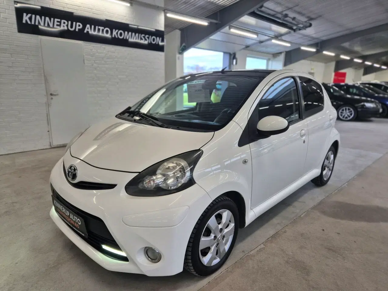 Billede 2 - Toyota Aygo 1,0 VVT-I Black&White 68HK 5d