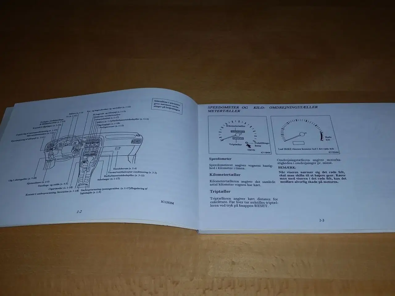 Billede 2 - Instruktionsbog Nissan Sunny.