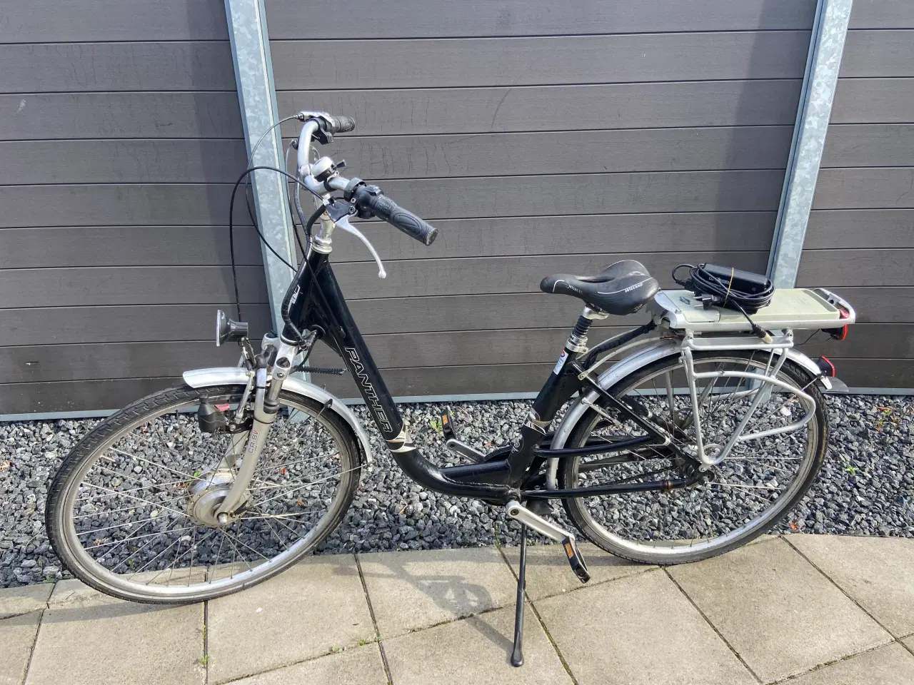 Billede 2 - Defekt Batt.Panther. 28" Hjul, 7 gear, 46 cm. stel