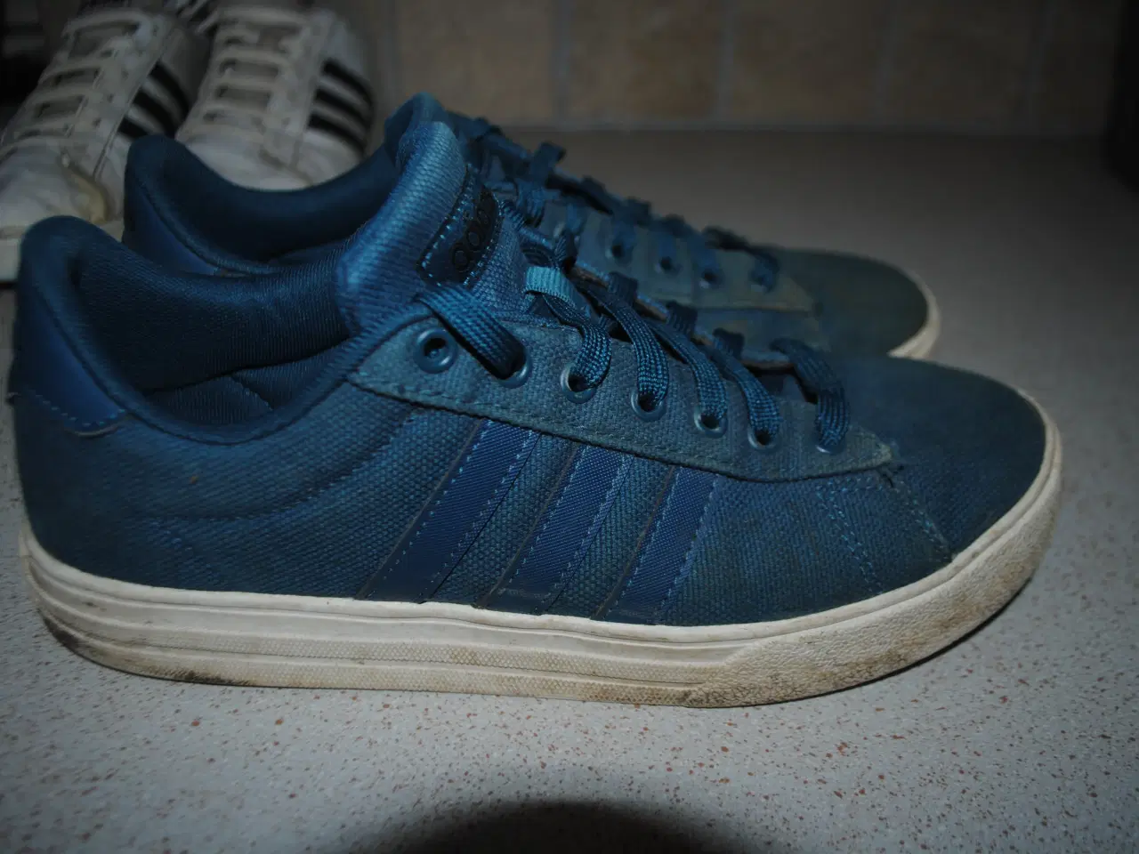 Billede 1 - Adidas sko str 40 2/3 