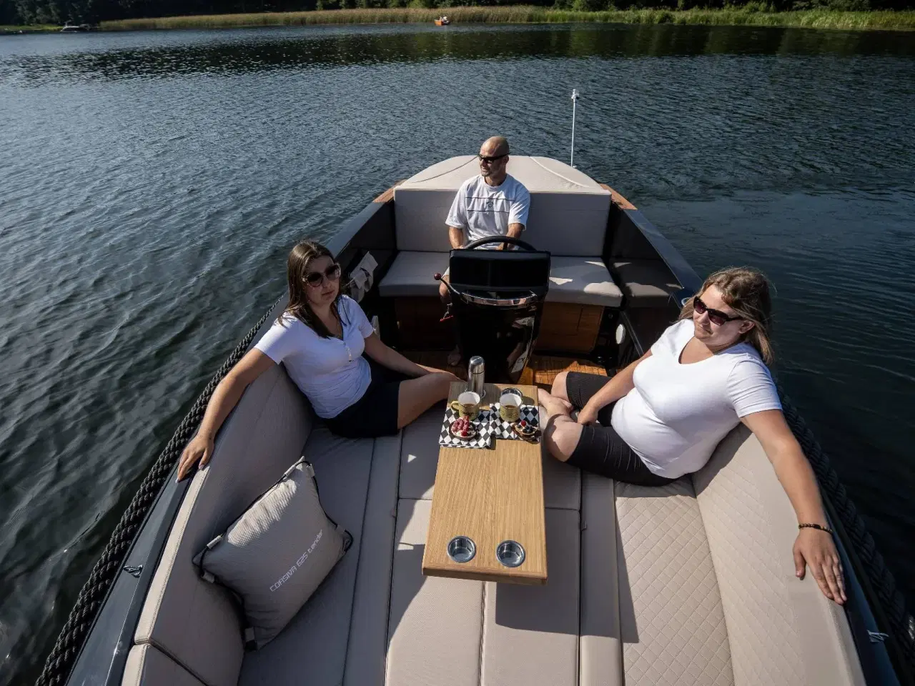 Billede 45 - Corsiva 625 Tender 25 HK Yamaha/Udstyr