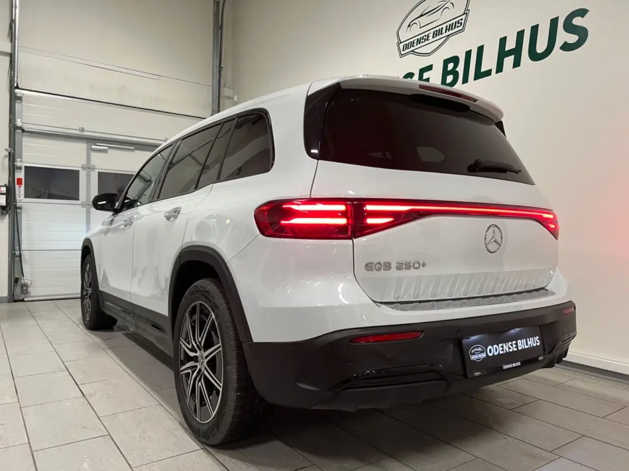 Billede 3 - Mercedes EQB250+  AMG Line