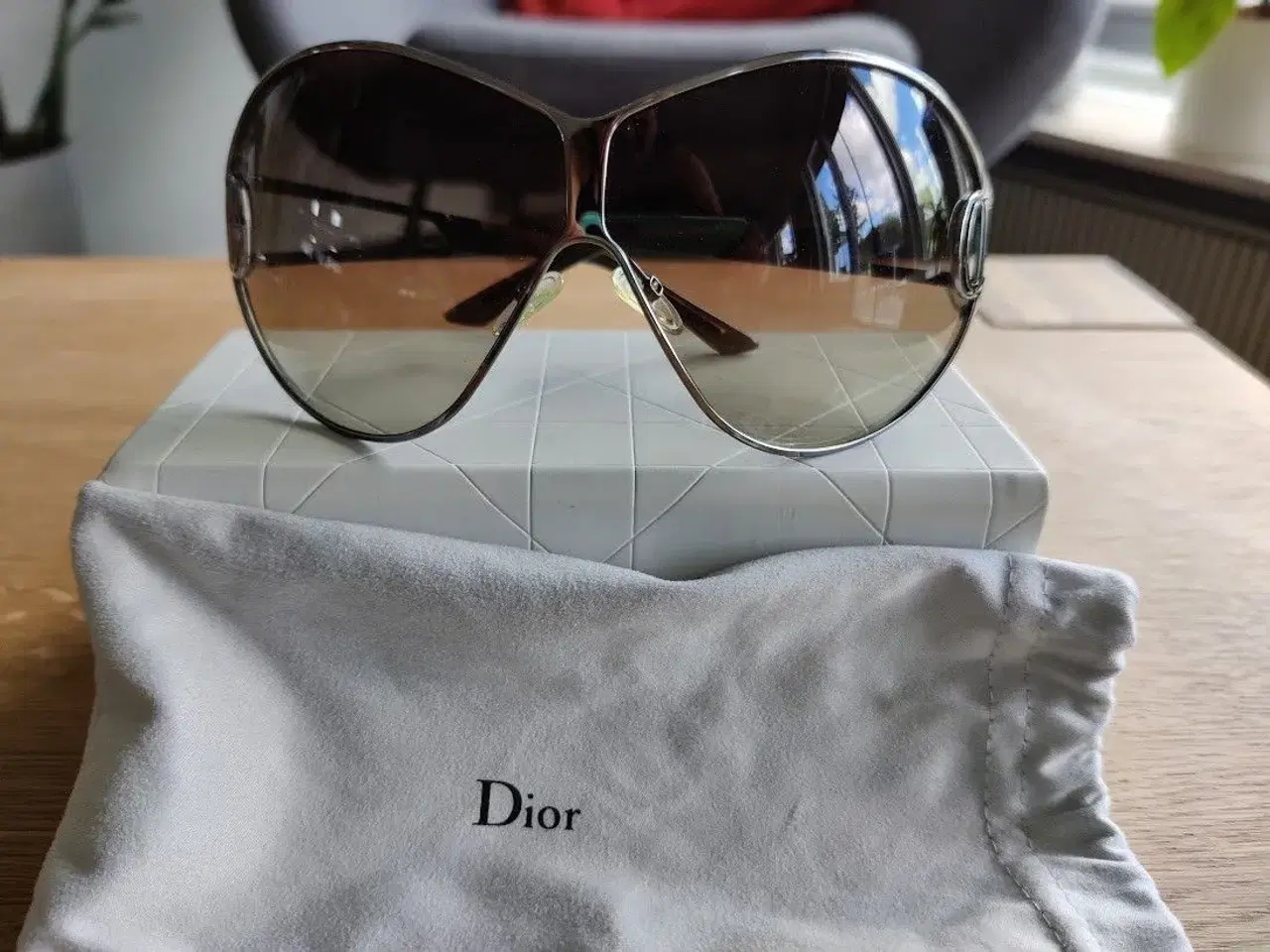 Billede 1 - Dior solbrille
