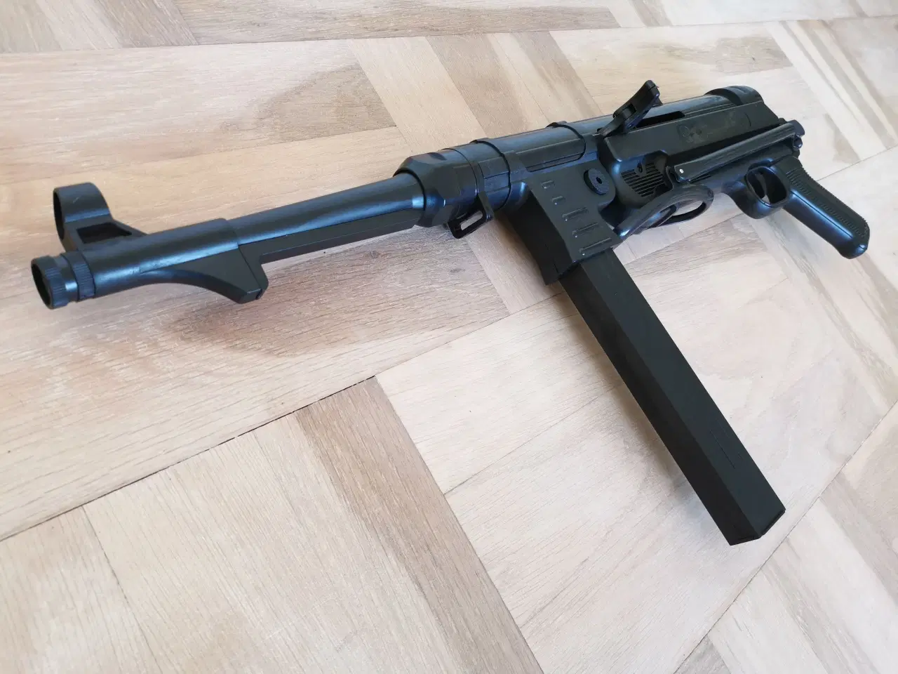 Billede 5 - Tysk MP40 Softgun