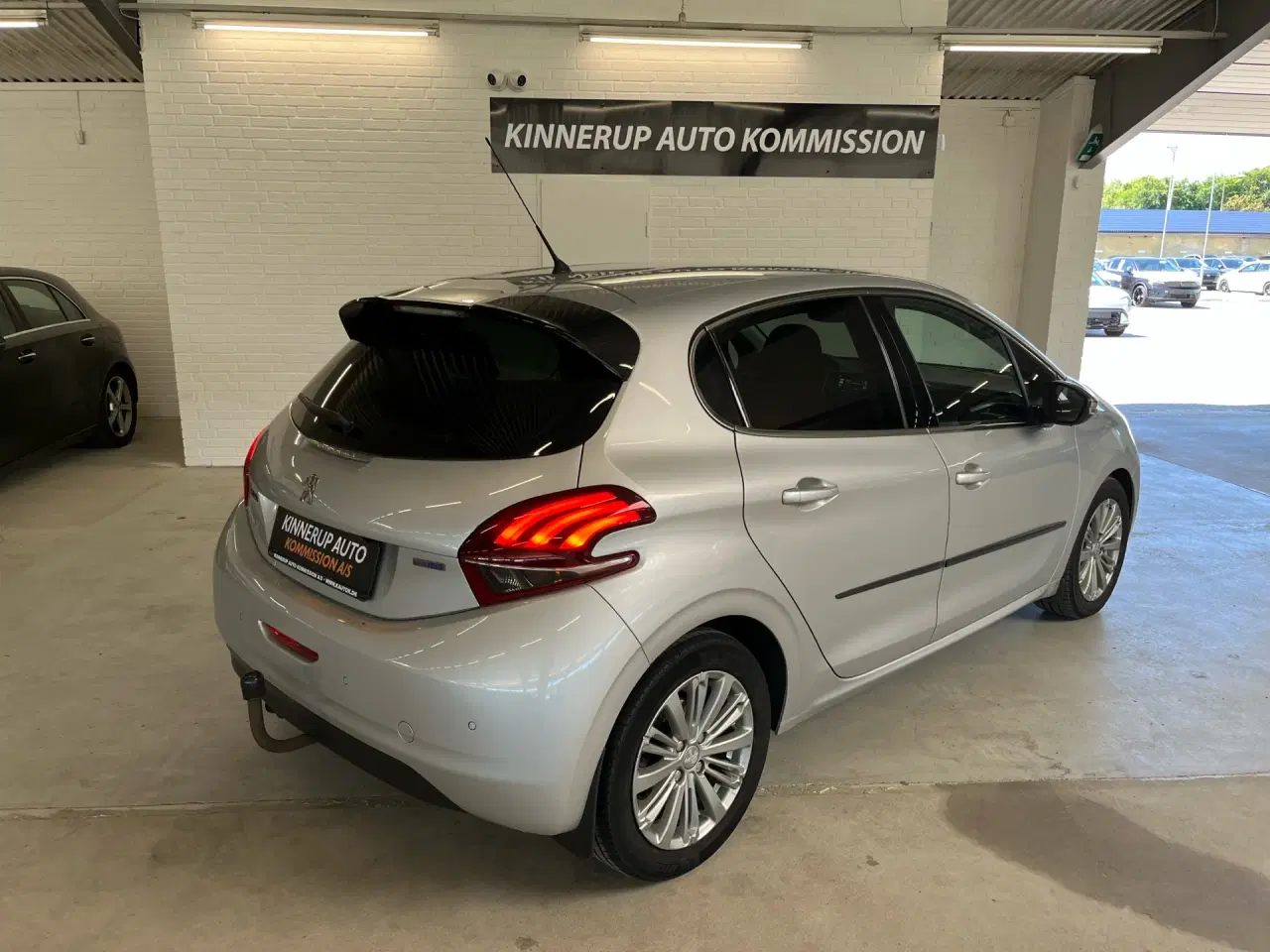Billede 3 - Peugeot 208 1,6 BlueHDi Desire 100HK 5d