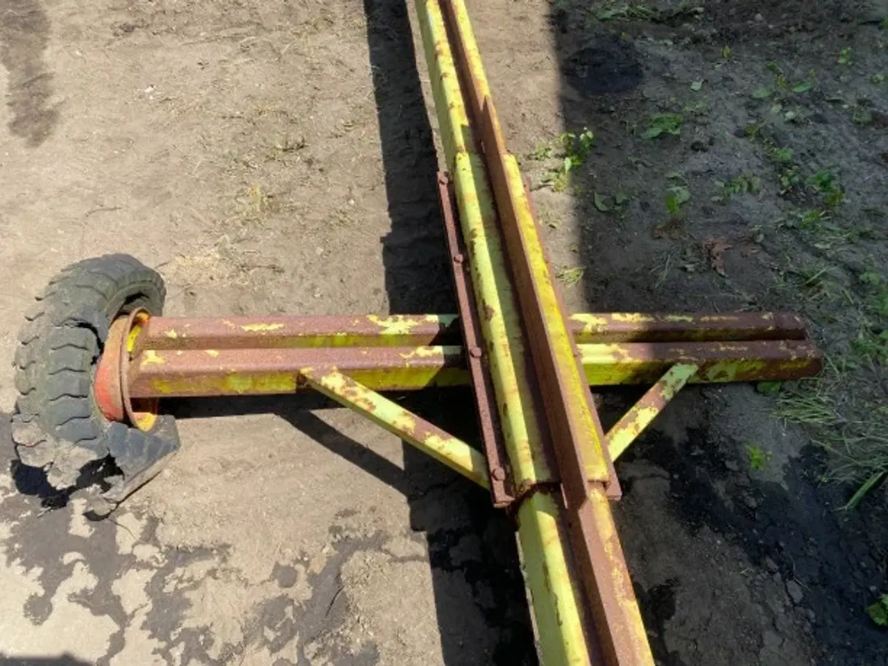 Billede 19 - Claas Dominator 108 Skærebordsvogn