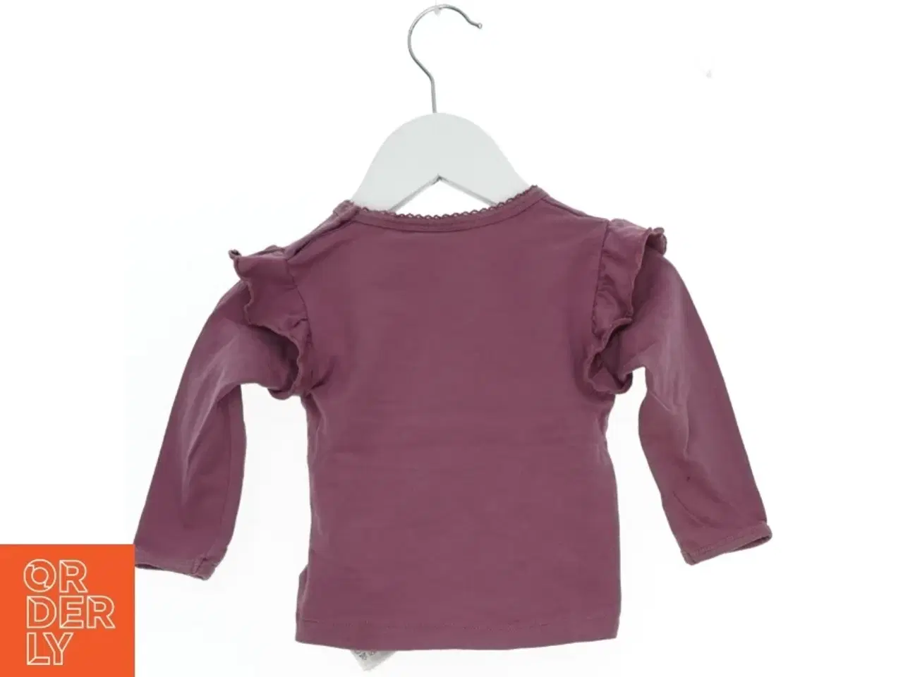 Billede 2 - Langærmet bluse med &#39;Girl Power&#39; print fra The New Siblings (str. 74)