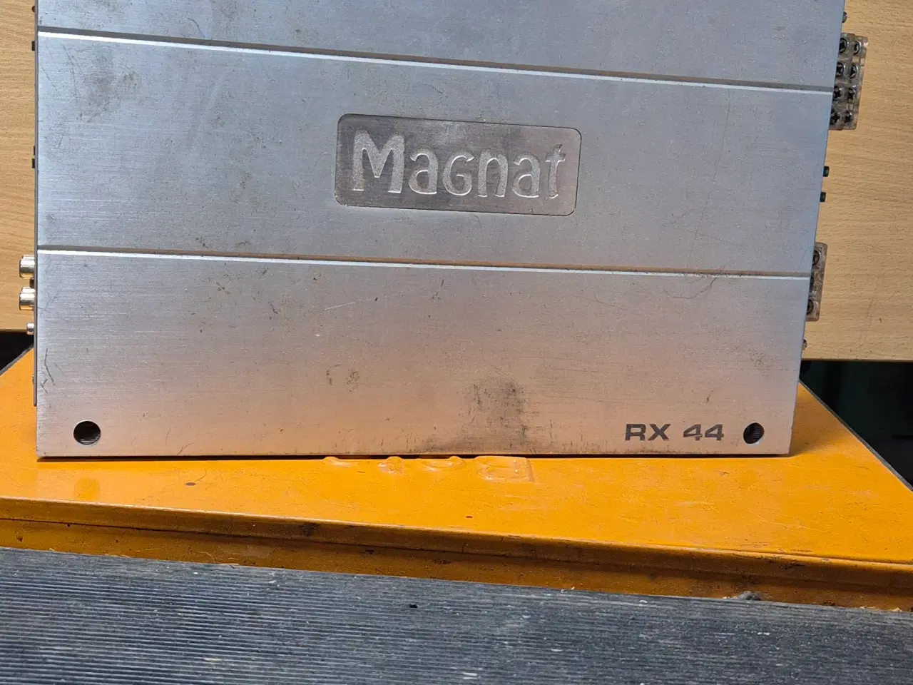 Billede 1 - Subwoofer og magnat forstærker 