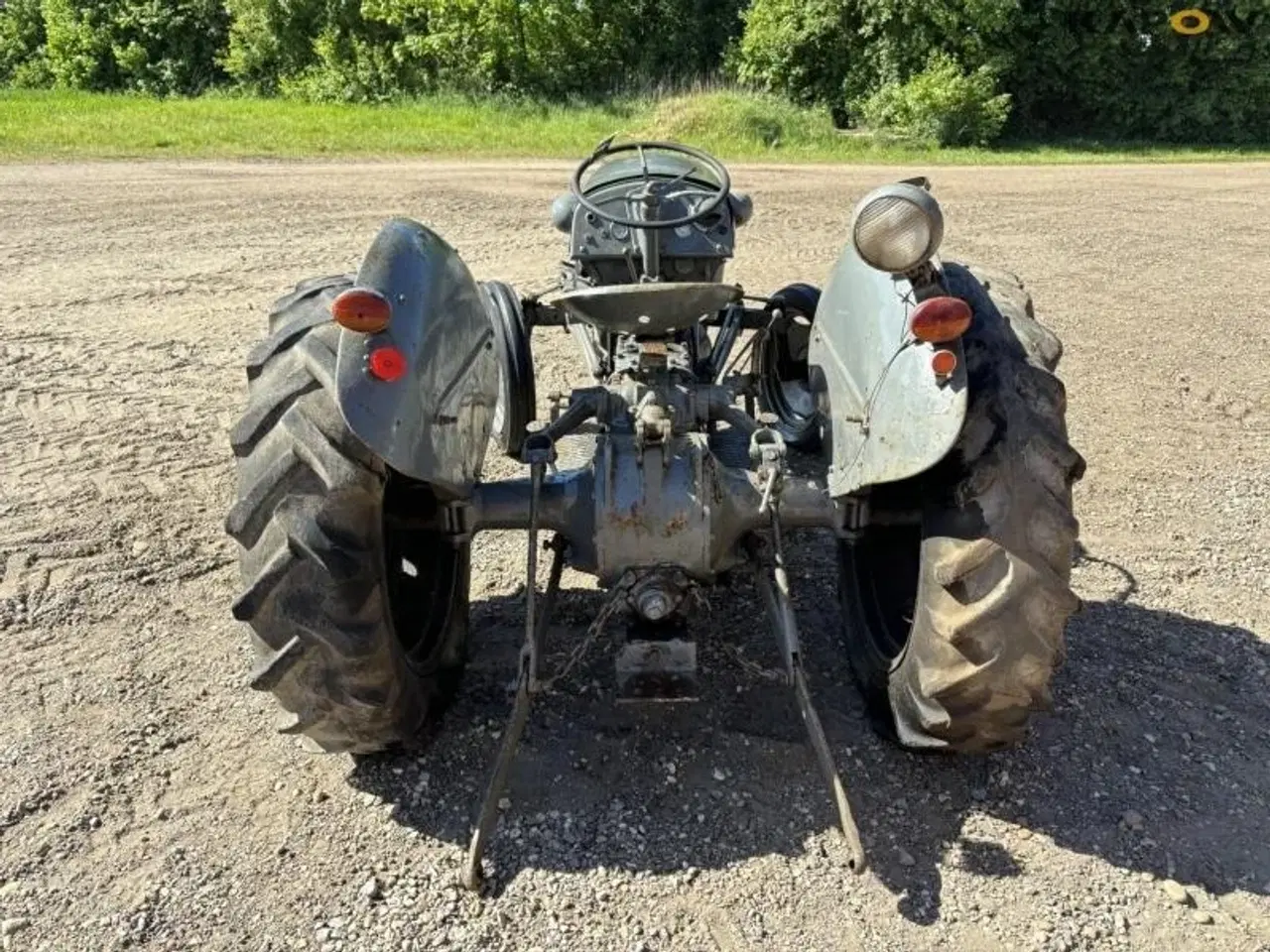 Billede 6 - Ferguson Grå Ferguson traktor