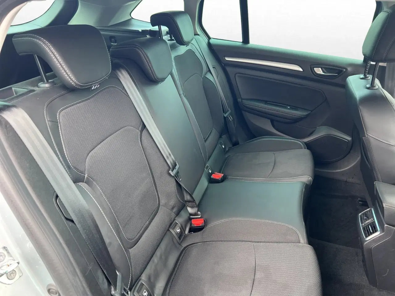 Billede 15 - Renault Megane IV 1,6 E-Tech Zen Sport Tourer