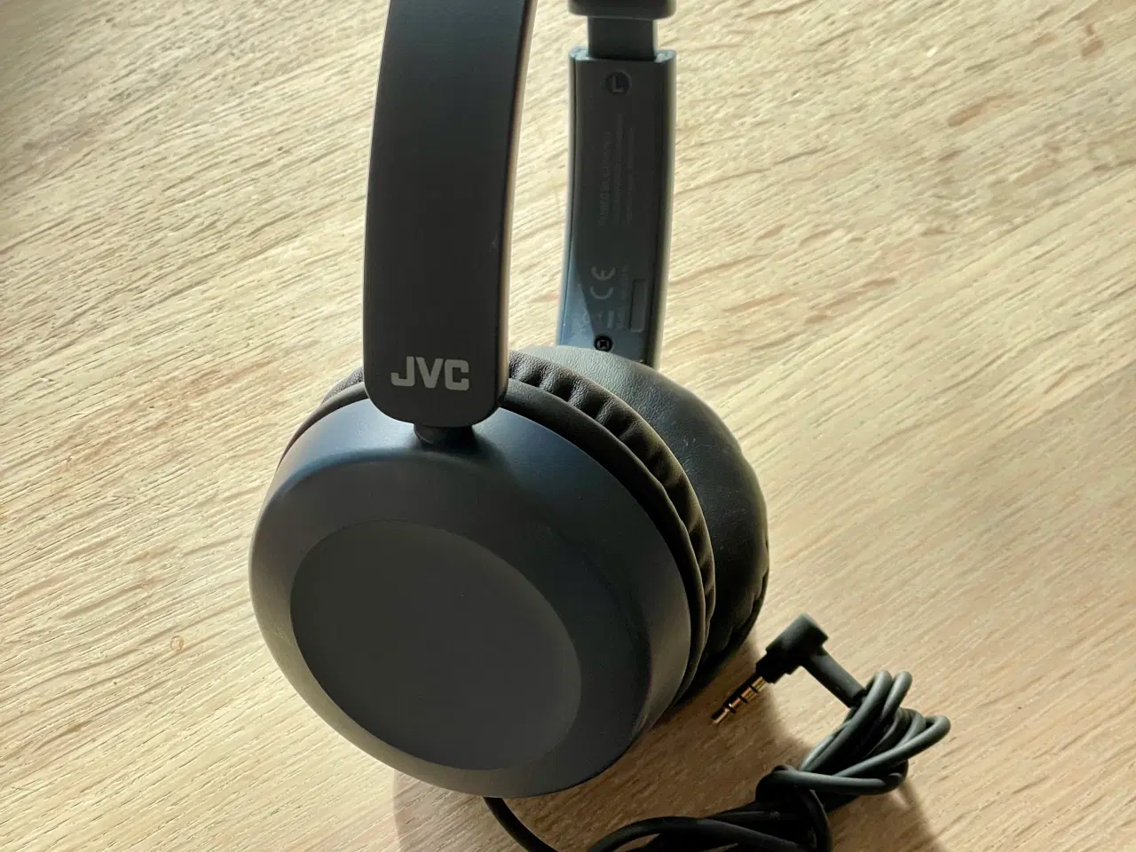Billede 1 - JVC Hovedtelefoner HA-S31 M On-Ear