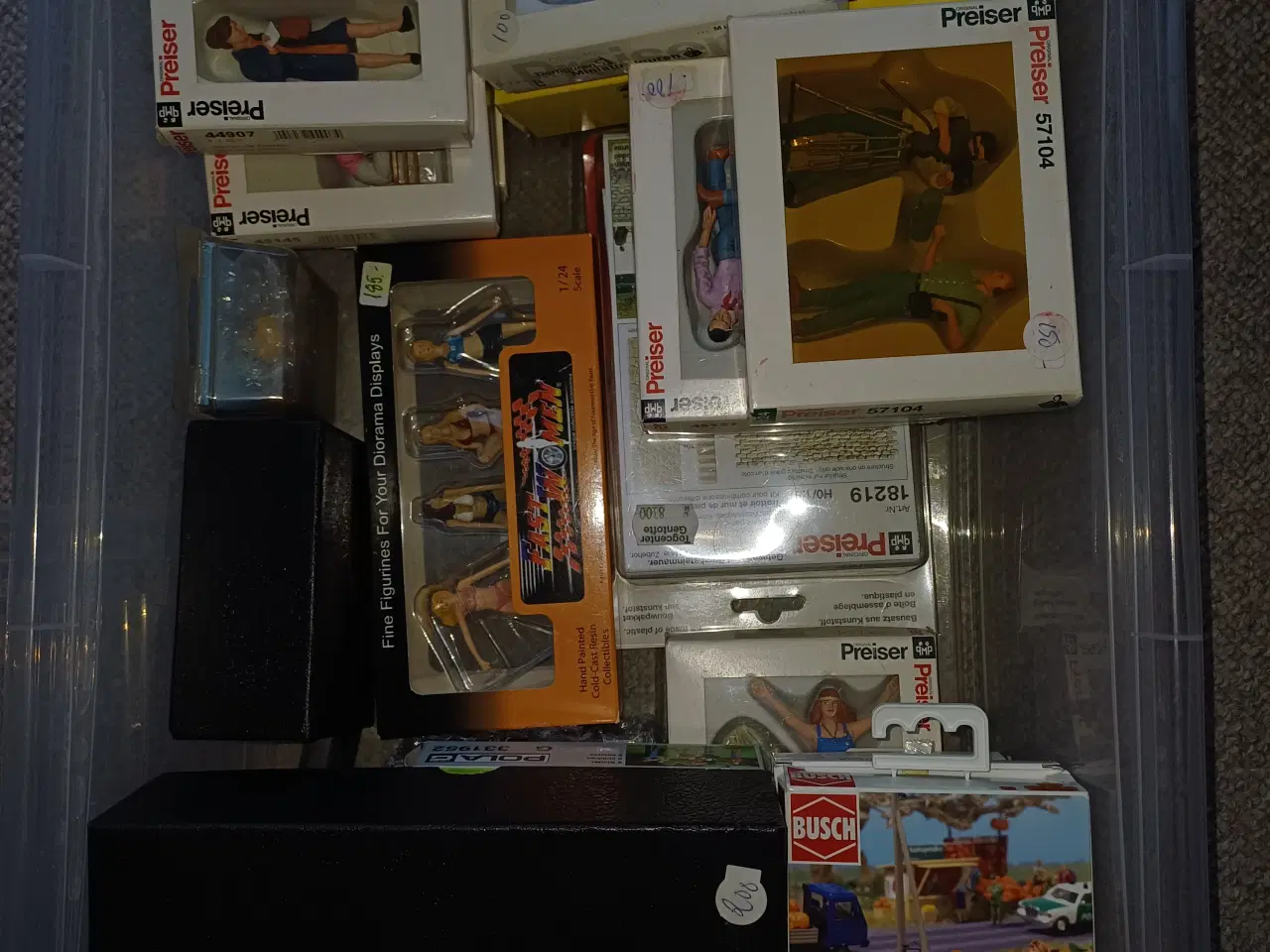 Billede 2 - Preiser og Busch figurer