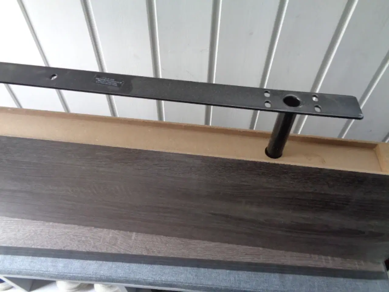Billede 2 - 2 væghylder