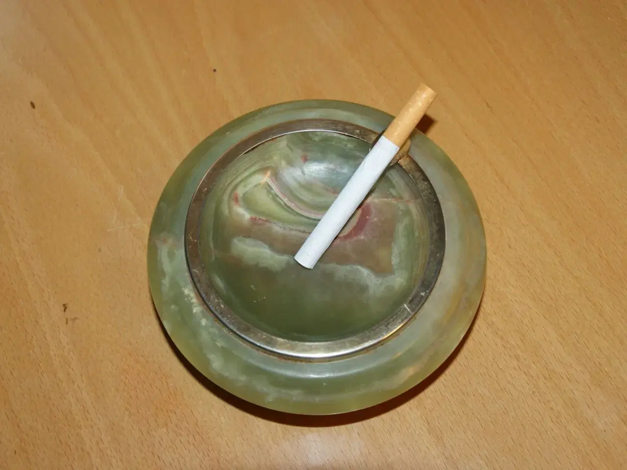 Billede 1 - Gammel fin grøn marmor askebæger sælges