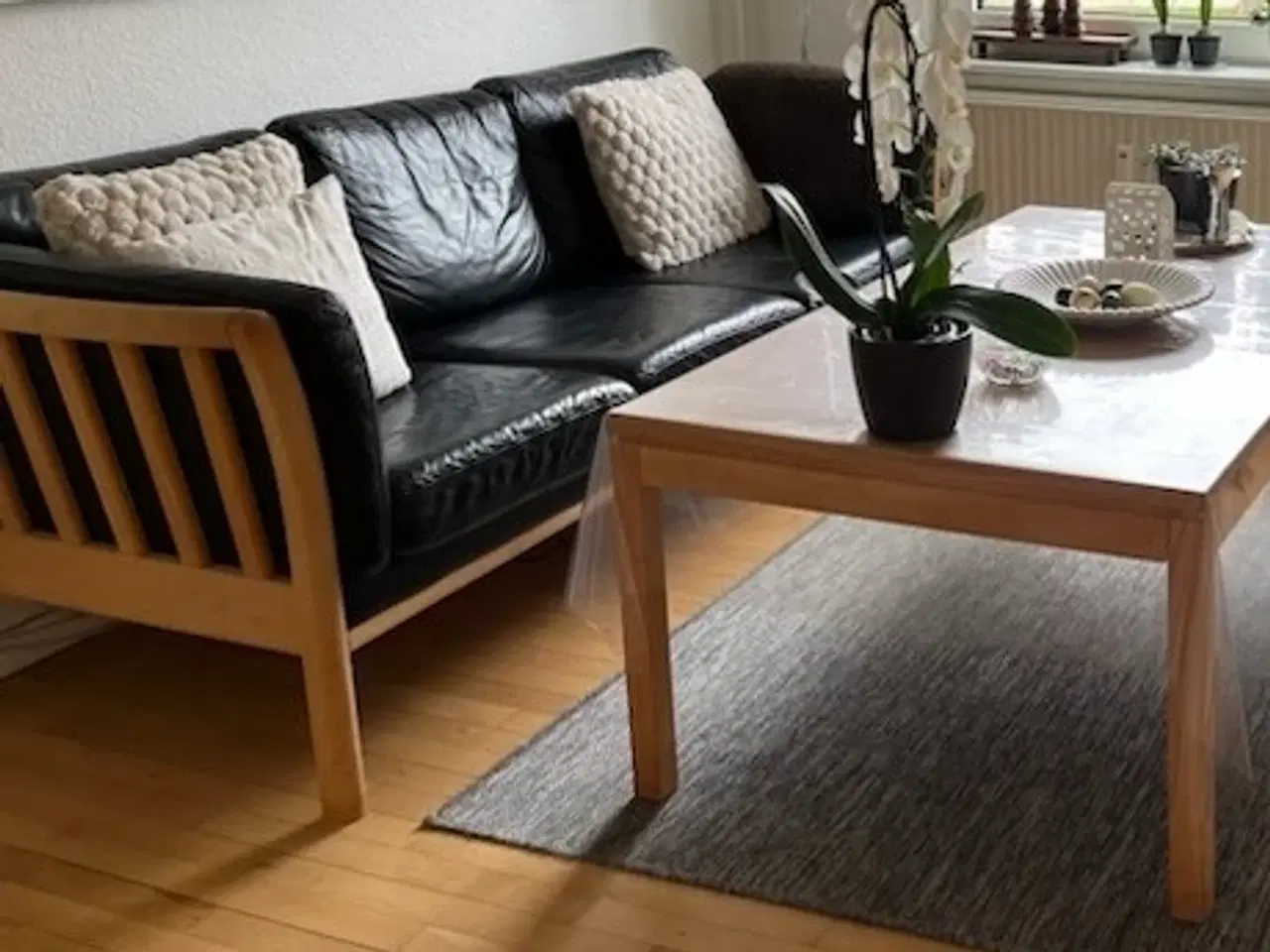 Billede 1 - Lædersofa sæbebehandlet bøg BYD