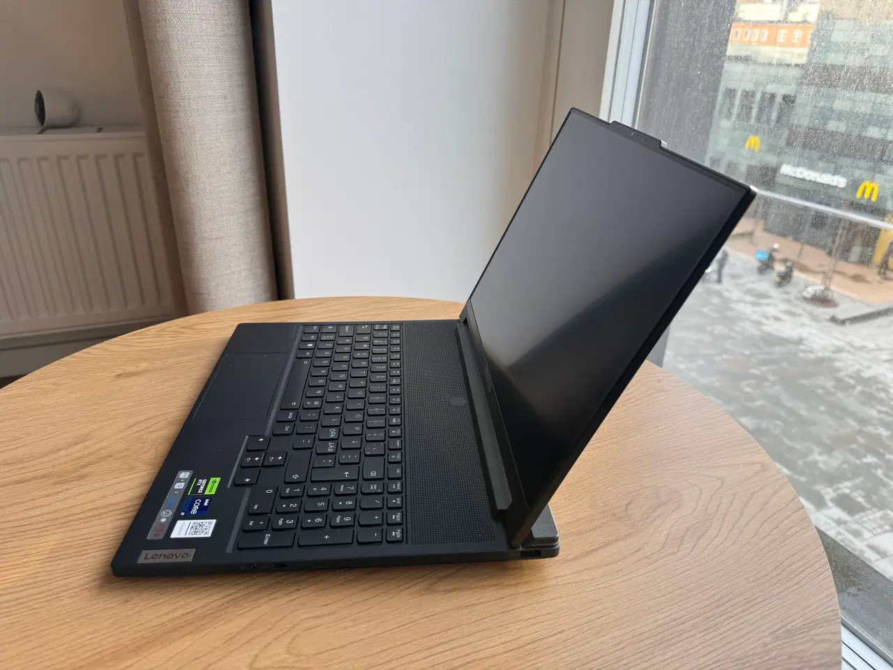 Billede 3 - Lenovo Legion 9i – RTX 4090 / i9 / 64GB / 2TB