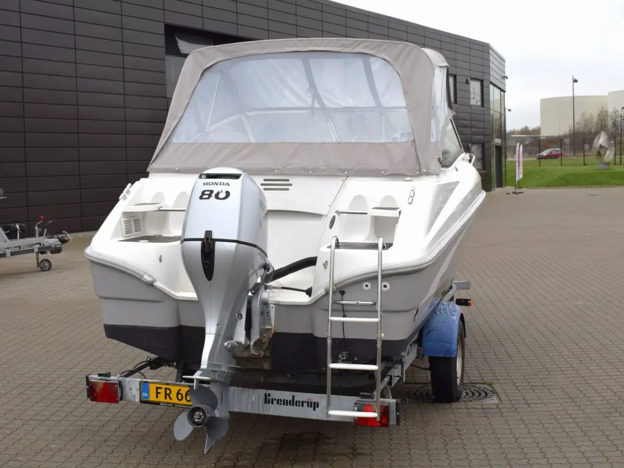 Billede 3 - Beneteau 550 Flyer - 80 HK Honda/Udstyr