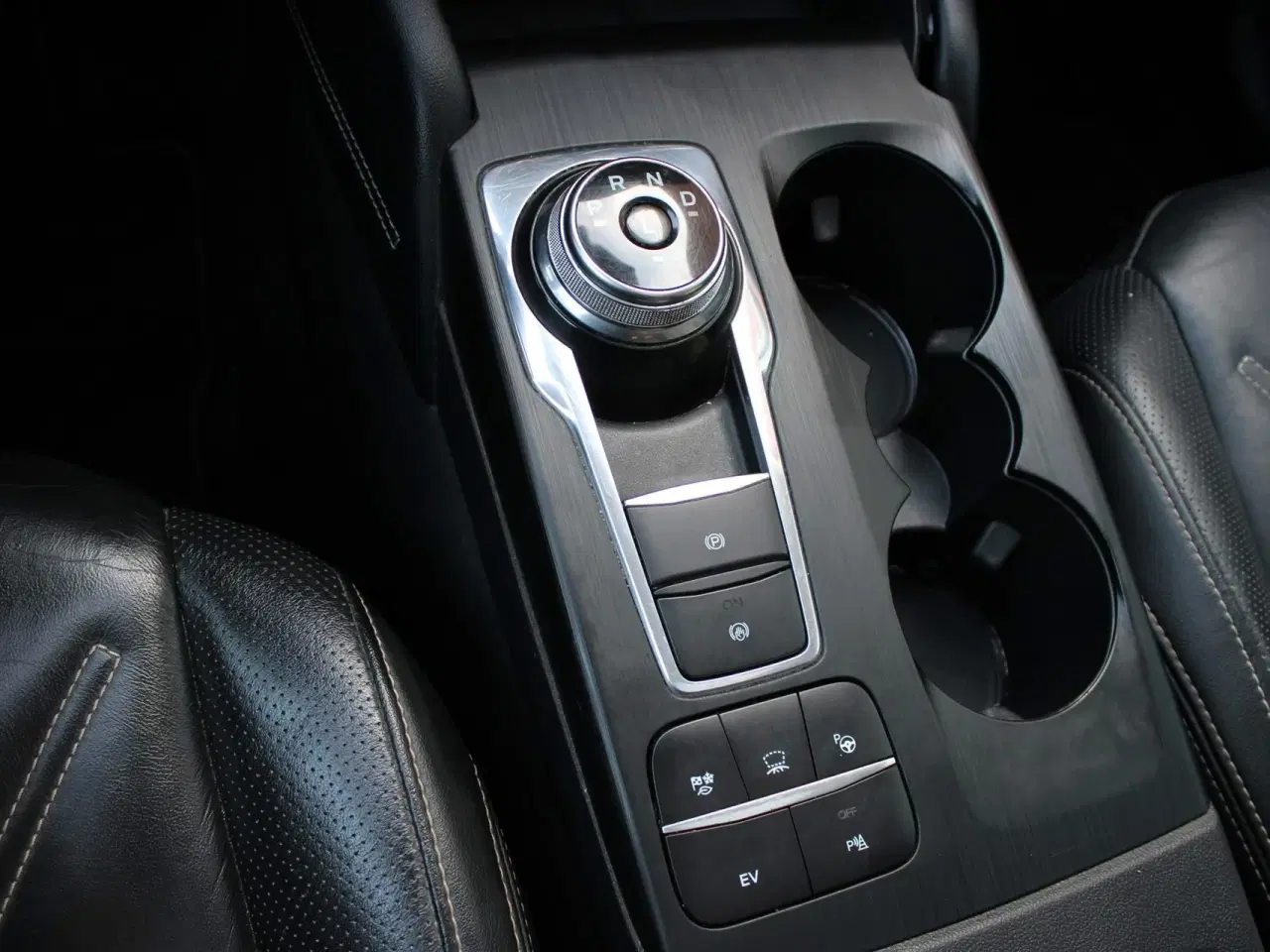 Billede 13 - Ford Kuga 2,5 Plugin-hybrid Vignale CVT 225HK 5d Trinl. Gear