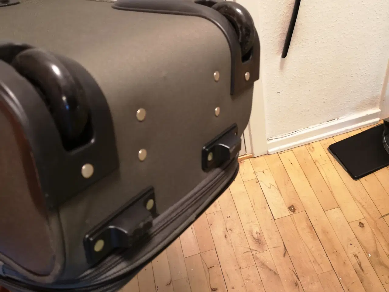 Billede 9 - Cavalet  250 kr Lille 18x30x25 stor 25x33x45