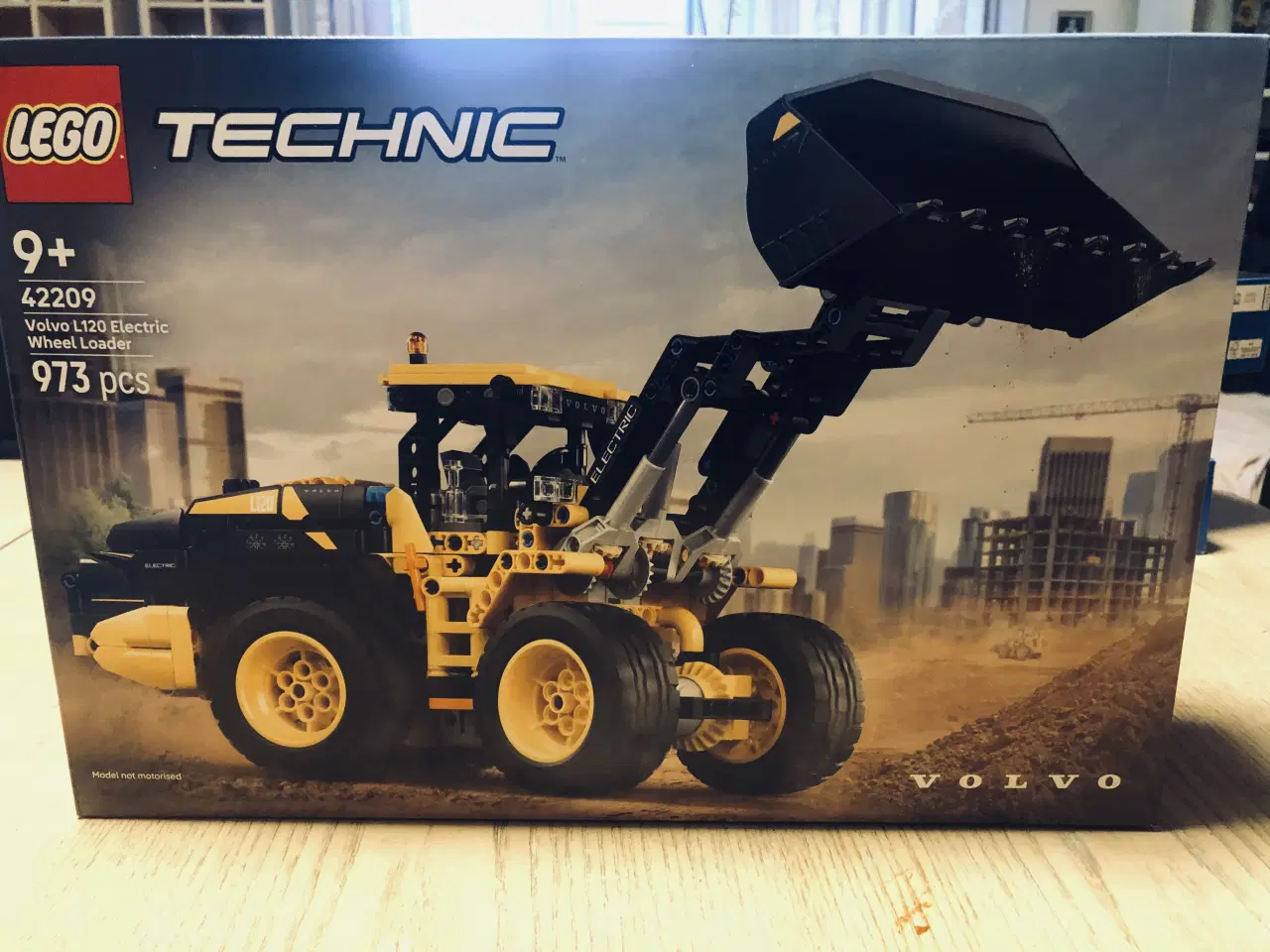 Billede 1 - Lego Technic 42209 Volvo Gummiged