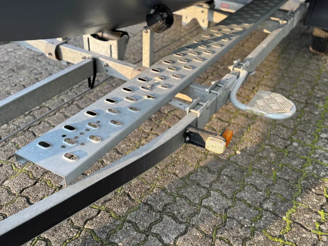 Billede 11 - 548 Sport med F100 Mercury-EFI 4 takt 2,1L og 1000 kg Brenderup bådtrailer