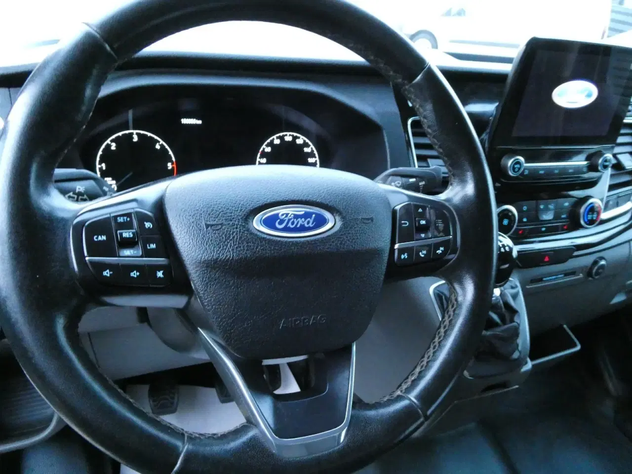 Billede 6 - Ford Transit 350 L3 Van 2,0 TDCi 185 Limited H2 RWD