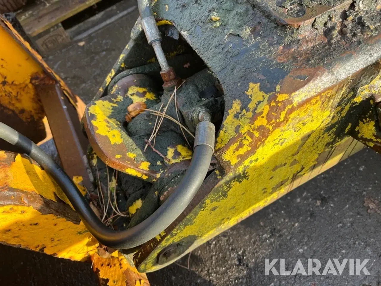 Billede 9 - Graveskovlsgrab