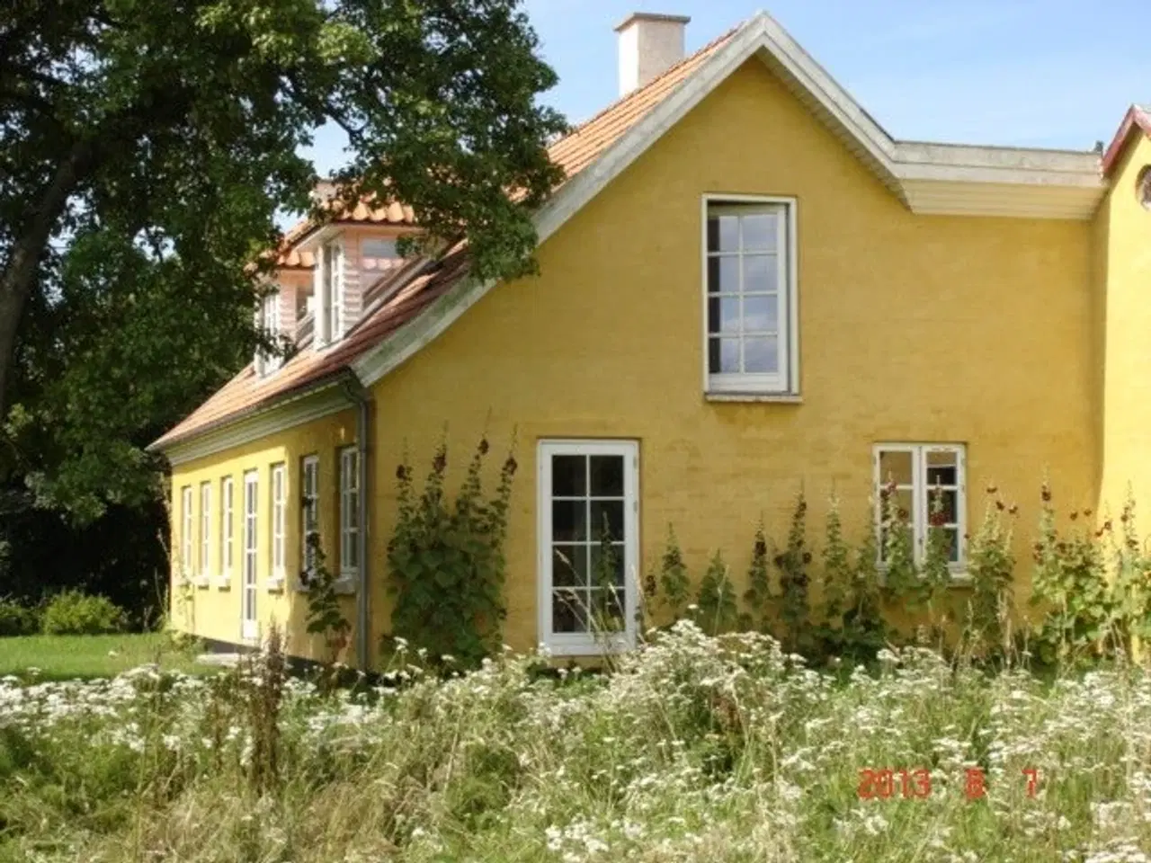 Billede 2 - Idyllisk landsted midt p� Bornholm ud til skoven- med plads til 3 generationer.