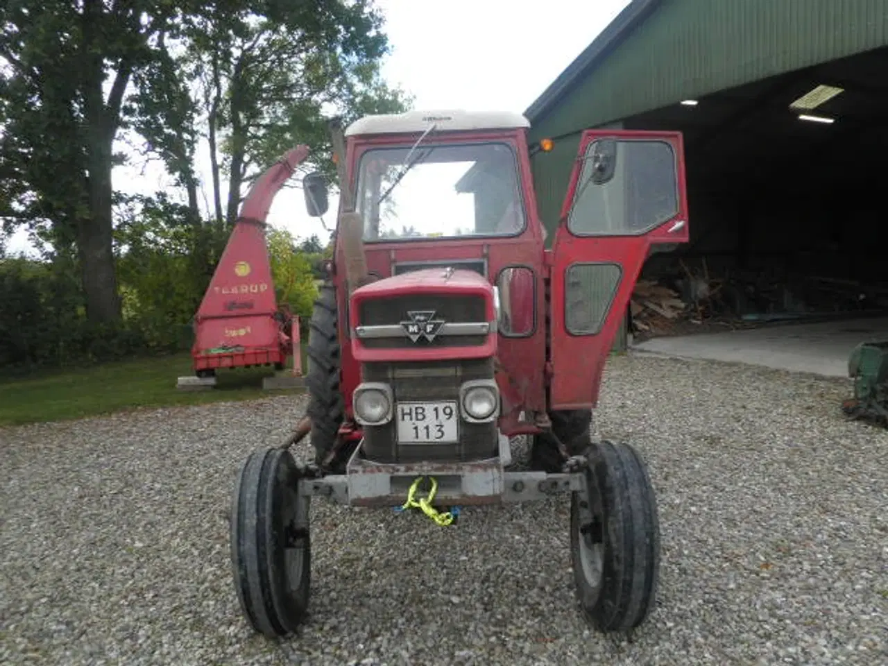Billede 2 - Traktor sælges. Massey Ferguson 165.