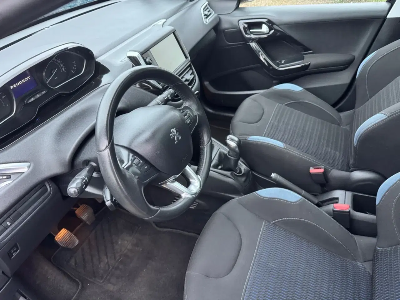 Billede 9 - Peugeot 208 1,2 VTi Allure Sky