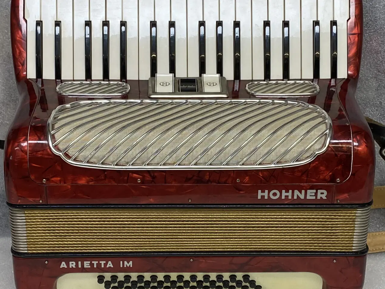 Billede 2 - Hohner Arietta IM , let og velspillende! Kun 6 kg
