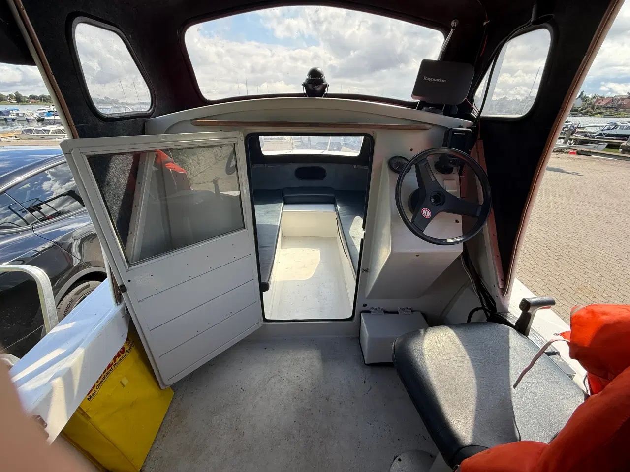 Billede 11 - Pilot 520 kabinebåd med 60 HK Mariner og trailer